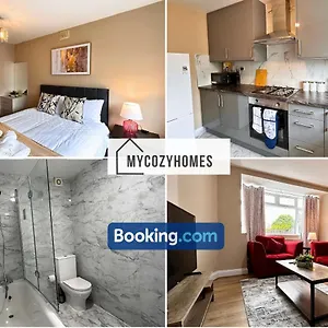 Free Parking 2 Bed Flat Near Heathrow Airport , Hillingdon United Kingdom
